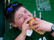 Ti'toro se bat avec son sandwich !